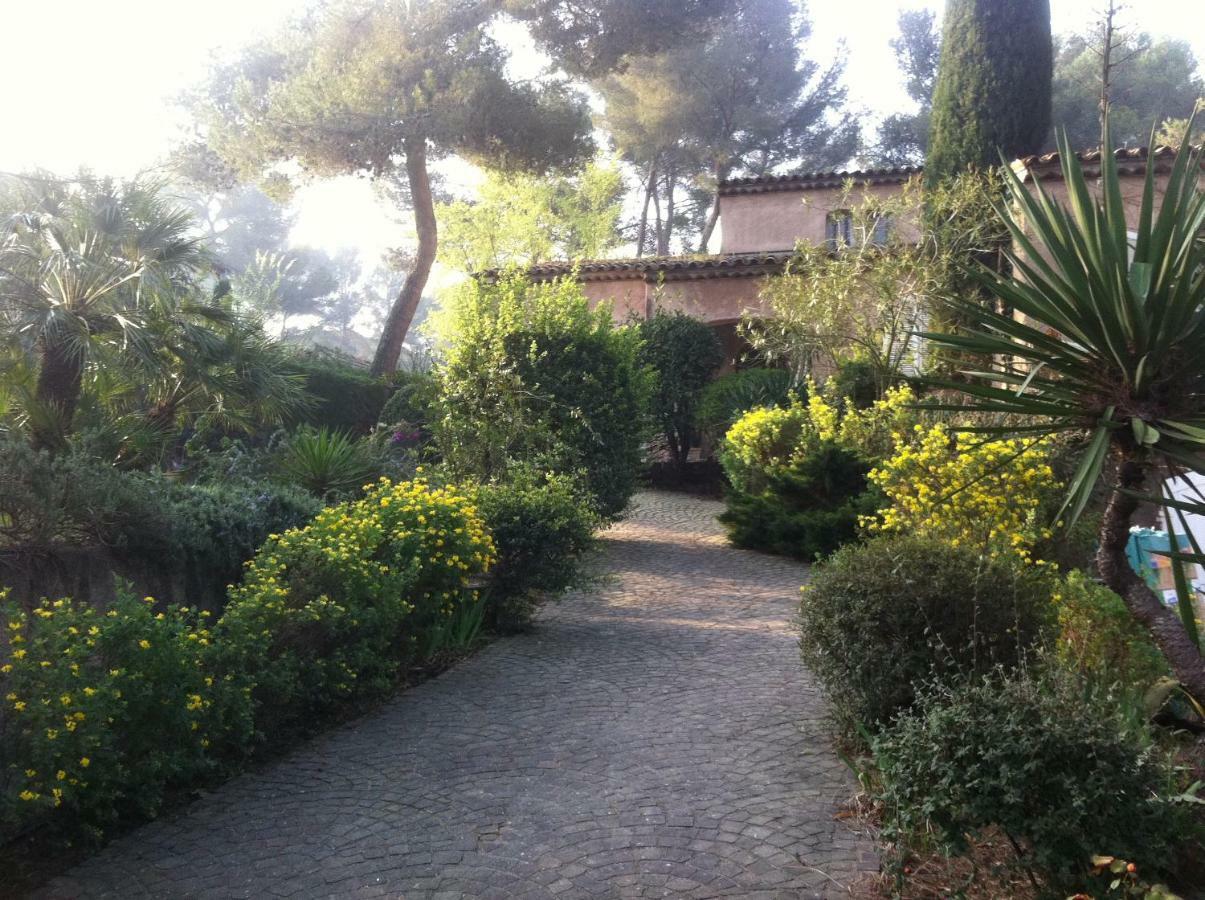 La Douce Heure Bed and Breakfast Μουζέν Εξωτερικό φωτογραφία